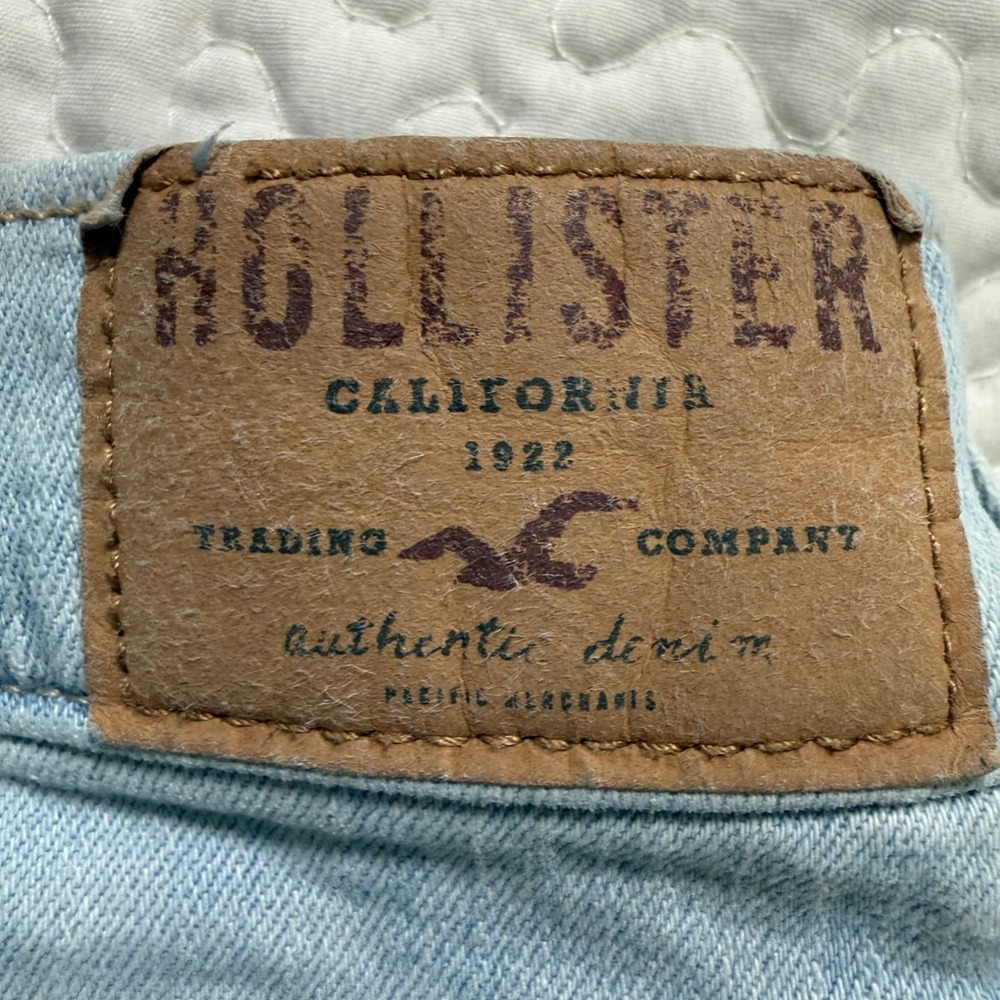 Hollister Vintage Boyfriend Jeans Wms 3 /W26 Light Blue Distressed Ripped Denim - Picture 9 of 11